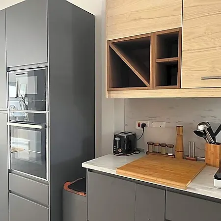 Modern Seaview Townhouse In Coral Bay 4* 佩亚