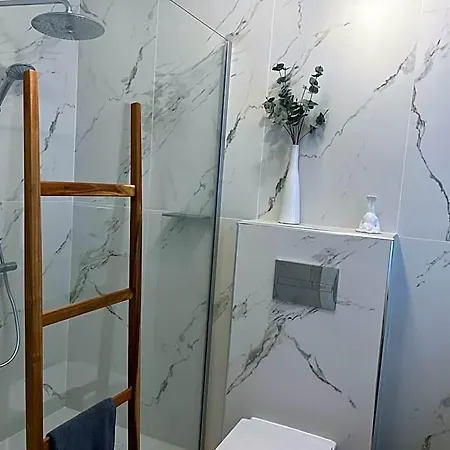 Modern Seaview Townhouse In Coral Bay 酒店 佩亚